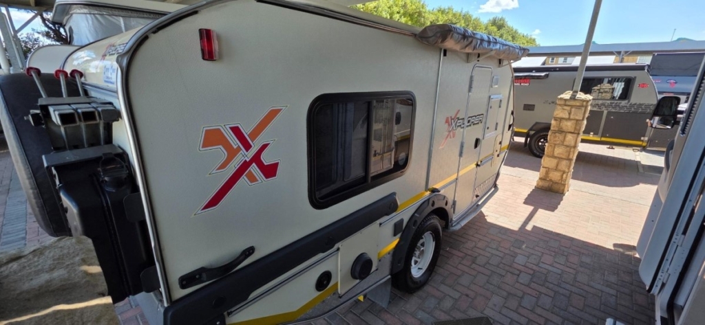 2015 Jurgens Explorer Caravan