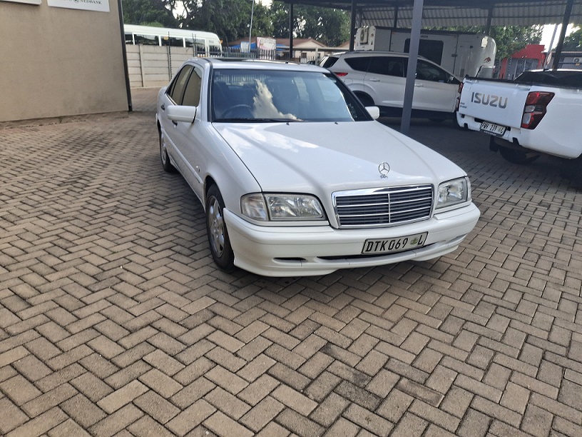 2000 Mercedes-Benz C-Class C 230 Kompressor Sport
