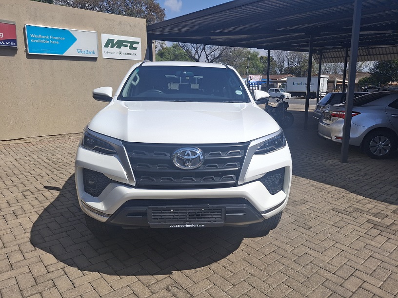 2022 Toyota Fortuner 2.4 GD-6 Raised Body Auto
